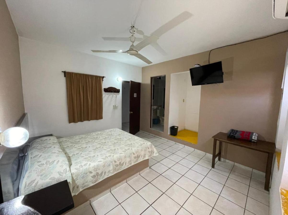 Hotel Moreno Ciudad Valles Esterno foto