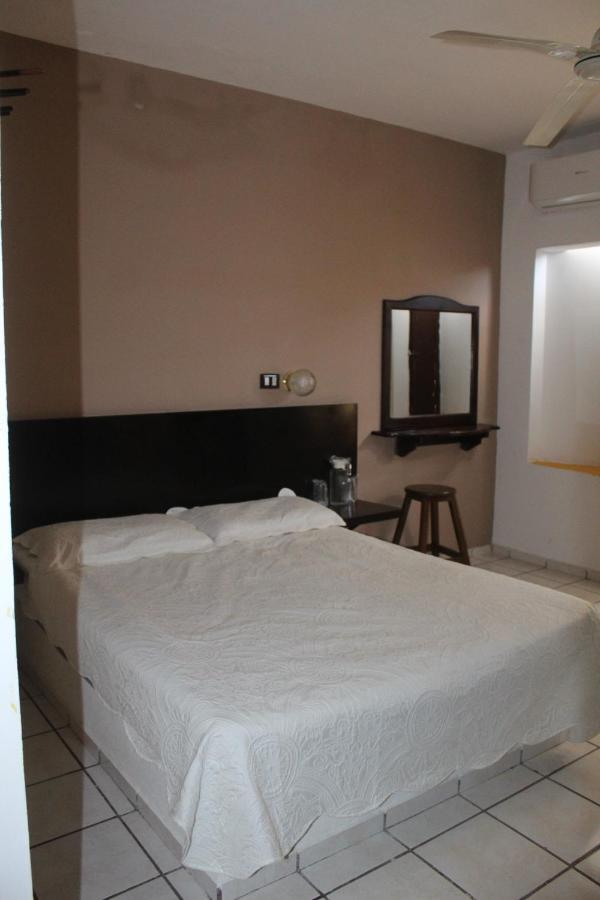 Hotel Moreno Ciudad Valles Esterno foto