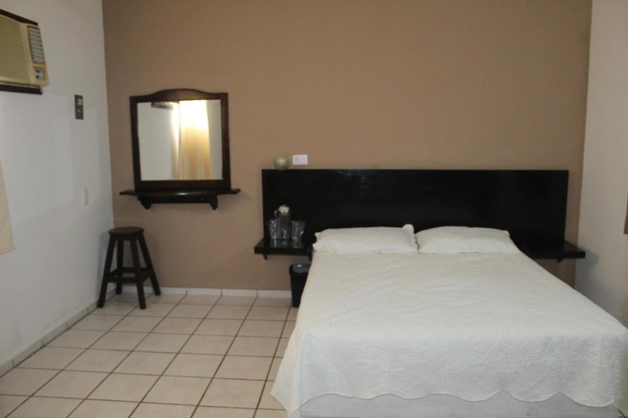 Hotel Moreno Ciudad Valles Esterno foto